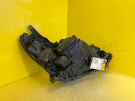 Opel Astra H Lampa przednia 1EL00870031