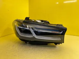 BMW 5 G30 G31 Lampa przednia 9850592