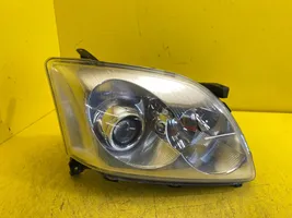 Toyota Avensis T250 Faro/fanale 81130-05190