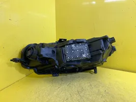 Audi RS5 Lampa przednia 8w6941086f