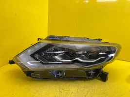 Nissan X-Trail T32 Headlight/headlamp 1638362639