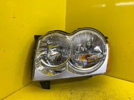 Jeep Grand Cherokee (WK) Lampa przednia 55156671