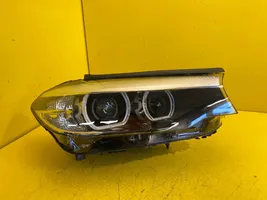 BMW 5 G30 G31 Lampa przednia 7439200-01