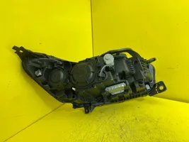 Citroen C5 Lampa przednia 89902752