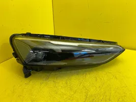 Audi E-tron GT Lampa przednia 4J3941036