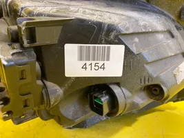 KIA Soul Lampa przednia 4154