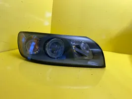 Volvo V50 Faro delantero/faro principal 3872