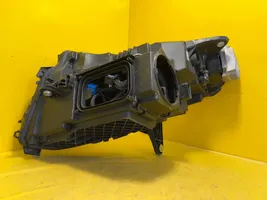 Mercedes-Benz EQC Phare frontale A2939061201