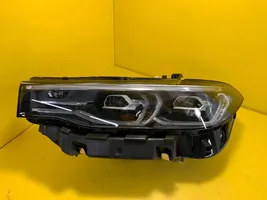 BMW X7 G07 Lampa przednia 9481819