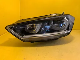 Volkswagen Golf VII Lampa przednia 5G1941751D