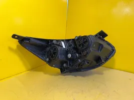 KIA Soul Lampa przednia 75462