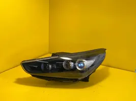 Hyundai i30 Headlight/headlamp G4921-21050