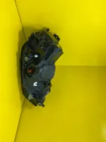 Volkswagen Golf Sportsvan Lampa przednia 517941033