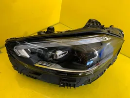 Mercedes-Benz C W206 Lampa przednia A2069062903