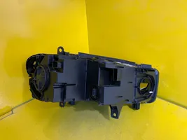 BMW X5 F15 Lampa przednia 7399121