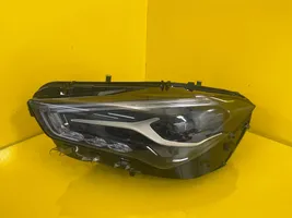 Mercedes-Benz CLA C118 X118 Lampa przednia A1189060701