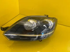 Volkswagen Golf V Lampa przednia 5M1941751B