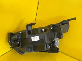 Isuzu D-Max Lampa przednia 100-8R007