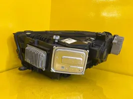 Mercedes-Benz GLC C254 Lampa przednia A2549062400