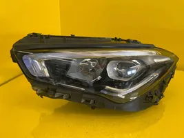 Mercedes-Benz CLA C118 X118 Lampa przednia A1189062500