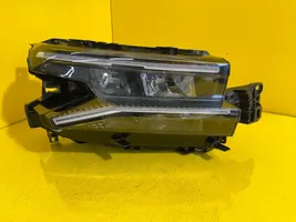 Citroen C5 Aircross Lampa przednia 9845038380