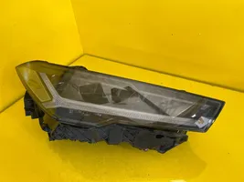 Lamborghini Urus Передняя фара 4ML941036E
