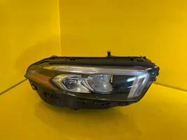 Mercedes-Benz A W177 Faro delantero/faro principal A1779064205