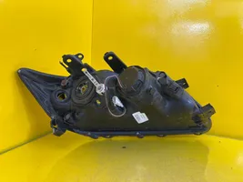 Toyota RAV 4 (XA30) Lampa przednia 81130-42501