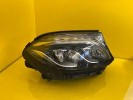 Mercedes-Benz GLS X166 Lampa przednia A1669069002