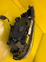 Volvo S60 Lampa przednia 31698818