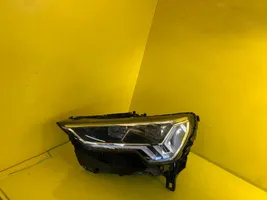 Audi RS Q3 Lampa przednia 83A941033