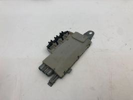 Mercedes-Benz E W211 Radio antena A2118203089