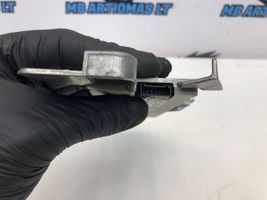 Mercedes-Benz E W211 Antenos stiprintuvas 2118202989