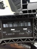 Mercedes-Benz CLA C117 X117 W117 Etuoven lukko A2040085899