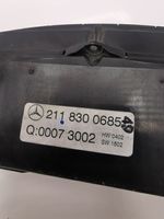 Mercedes-Benz E W211 Centralina del climatizzatore 2118300685