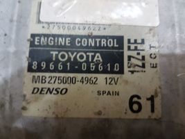 Toyota Avensis T220 Dzinēja vadības bloks 8966105610