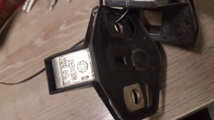 BMW 7 E38 Rear door lock loop/hook striker 8150084