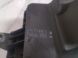 Toyota Prius (XW20) Obudowa filtra powietrza 21140