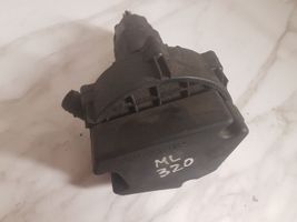 Mercedes-Benz ML W163 Alipainepumppu A0001403785