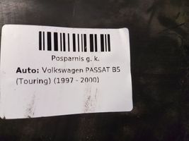 Volkswagen PASSAT B5 Takapyörän sisälokasuojat 3B0810972C