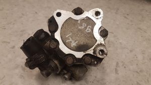 Audi A4 S4 B5 8D Power steering pump 