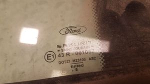 Ford Mondeo MK IV Vetro del deflettore posteriore 43R001057