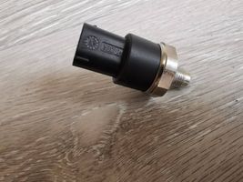 Mercedes-Benz ML W164 Sonde de température de liquide de refroidissement 74803