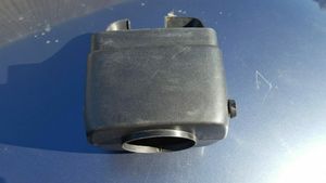 Mazda 323 F Ohjauspyörän pylvään verhoilu BC5E60231