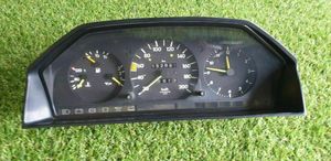 Mercedes-Benz E W124 Compteur de vitesse tableau de bord 1245401948