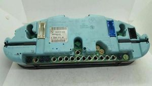 BMW 3 E36 Spidometrs (instrumentu panelī) 8375042