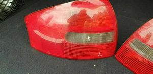 Audi A6 S6 C5 4B Lampy tylne / Komplet 4B5945096A