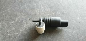 Audi A6 Allroad C5 Pompe de lave-glace de pare-brise 1J6955651