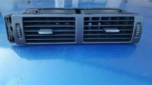 Audi A6 Allroad C5 Dash center air vent grill 