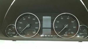 Mercedes-Benz C W203 Nopeusmittari (mittaristo) A2035407347